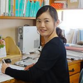 栗原　安子
