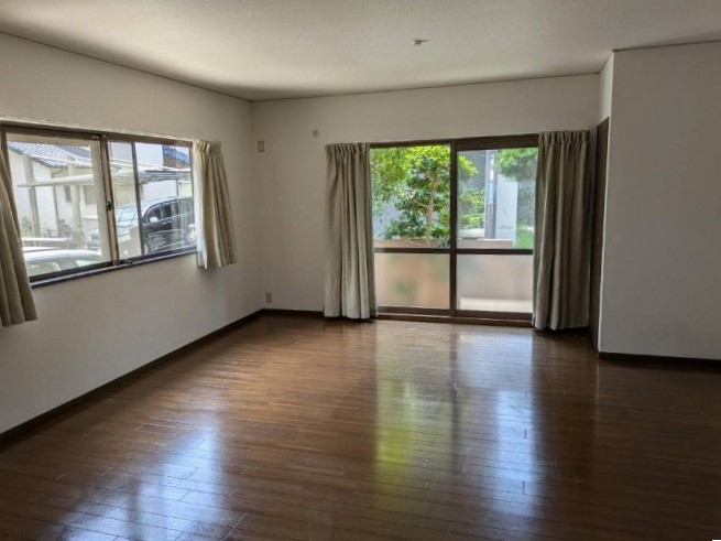 北本荘1丁目中古戸建リビング
