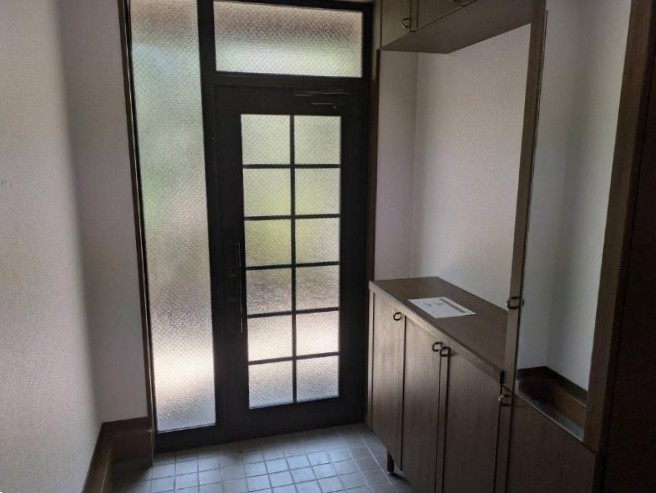 北本荘1丁目中古戸建玄関