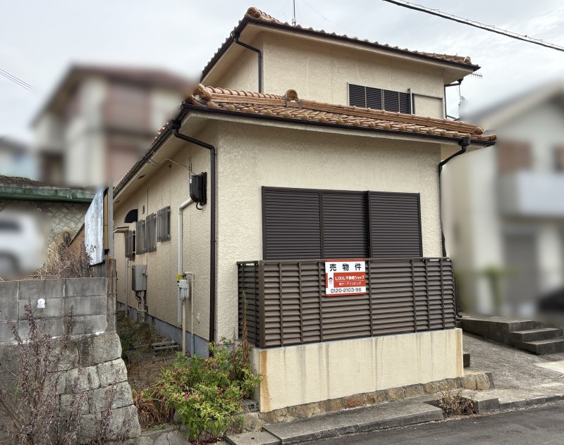魚住町錦が丘売土地（建物有）
