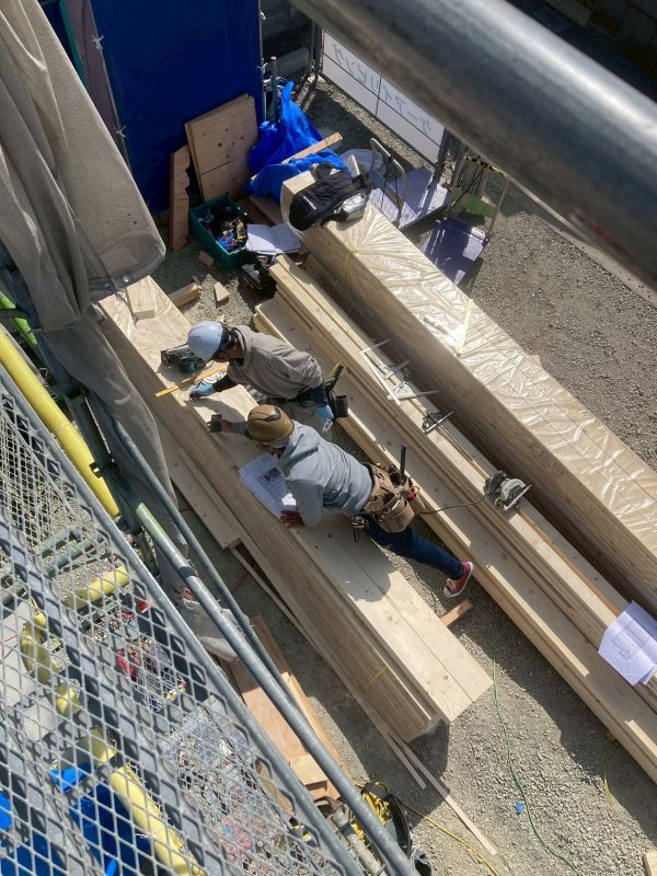 仕事を教わるぼく