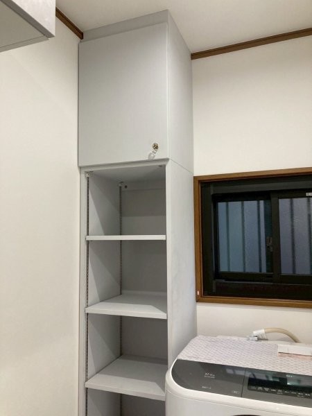 洗面台横サイドキャビネット