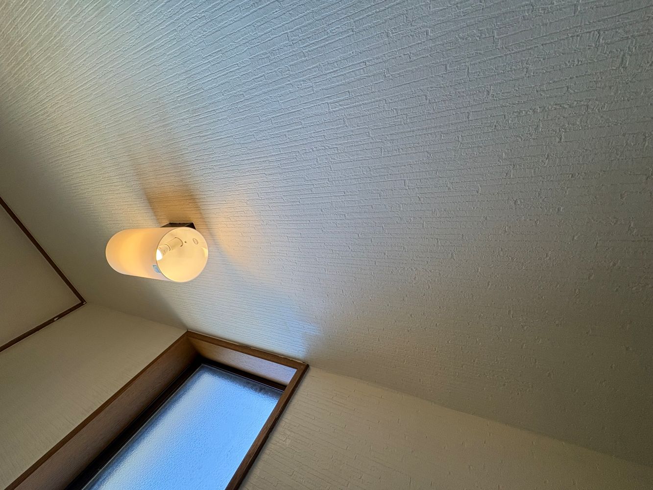 ペンキを塗った壁